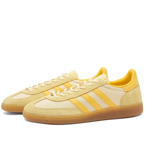 yellow handball spezial